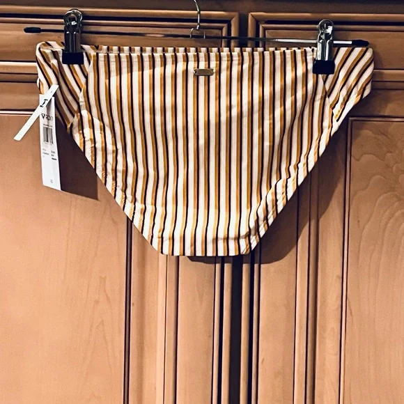 NWT Roxy Beach Classics Full Bikini Bottom - Picture 10 of 14